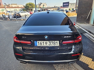 BMW 5-SERIES G30 2021