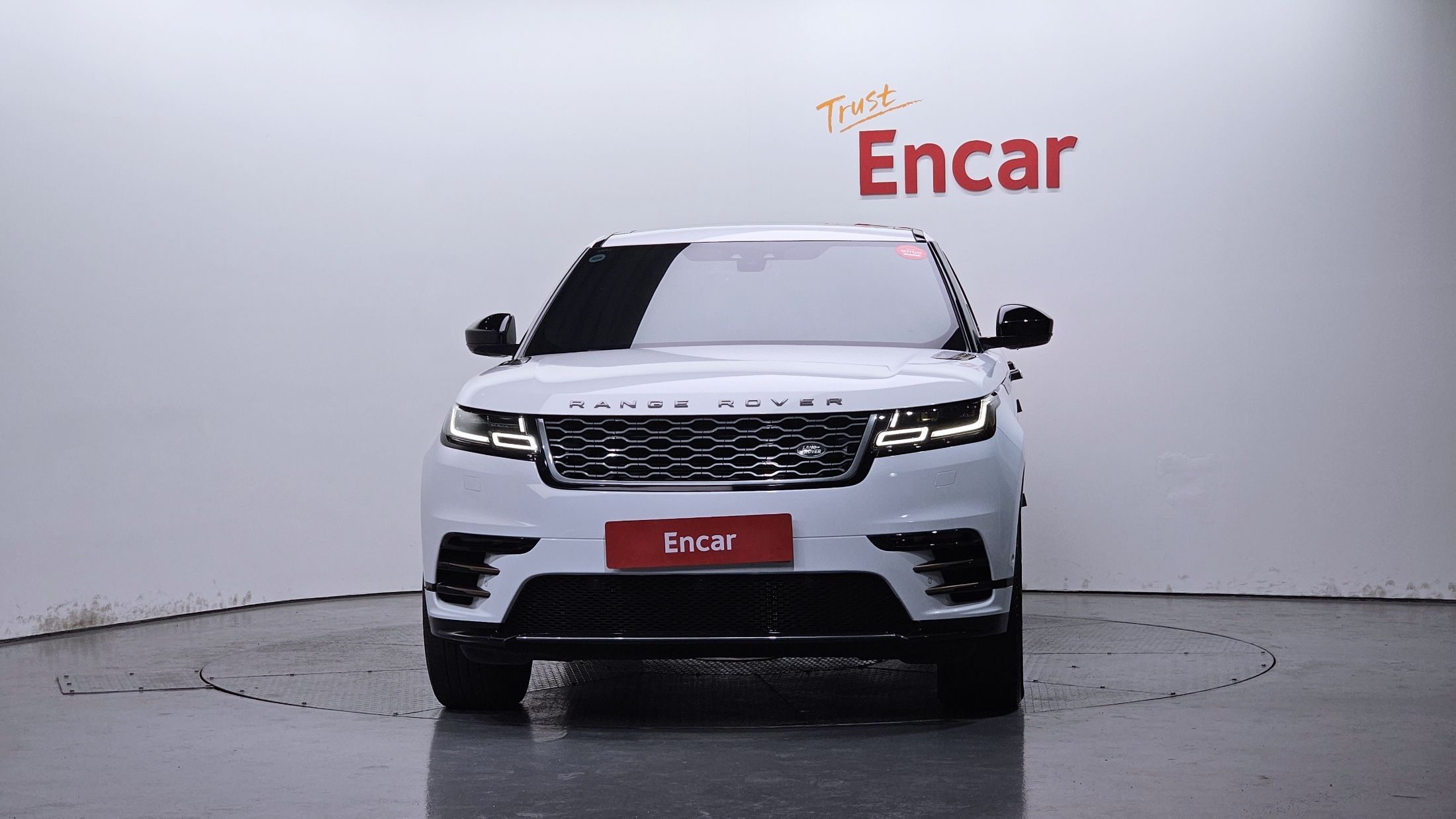 LAND ROVER RANGE ROVER VELAR 2018