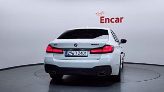 BMW 5-SERIES G30 2021