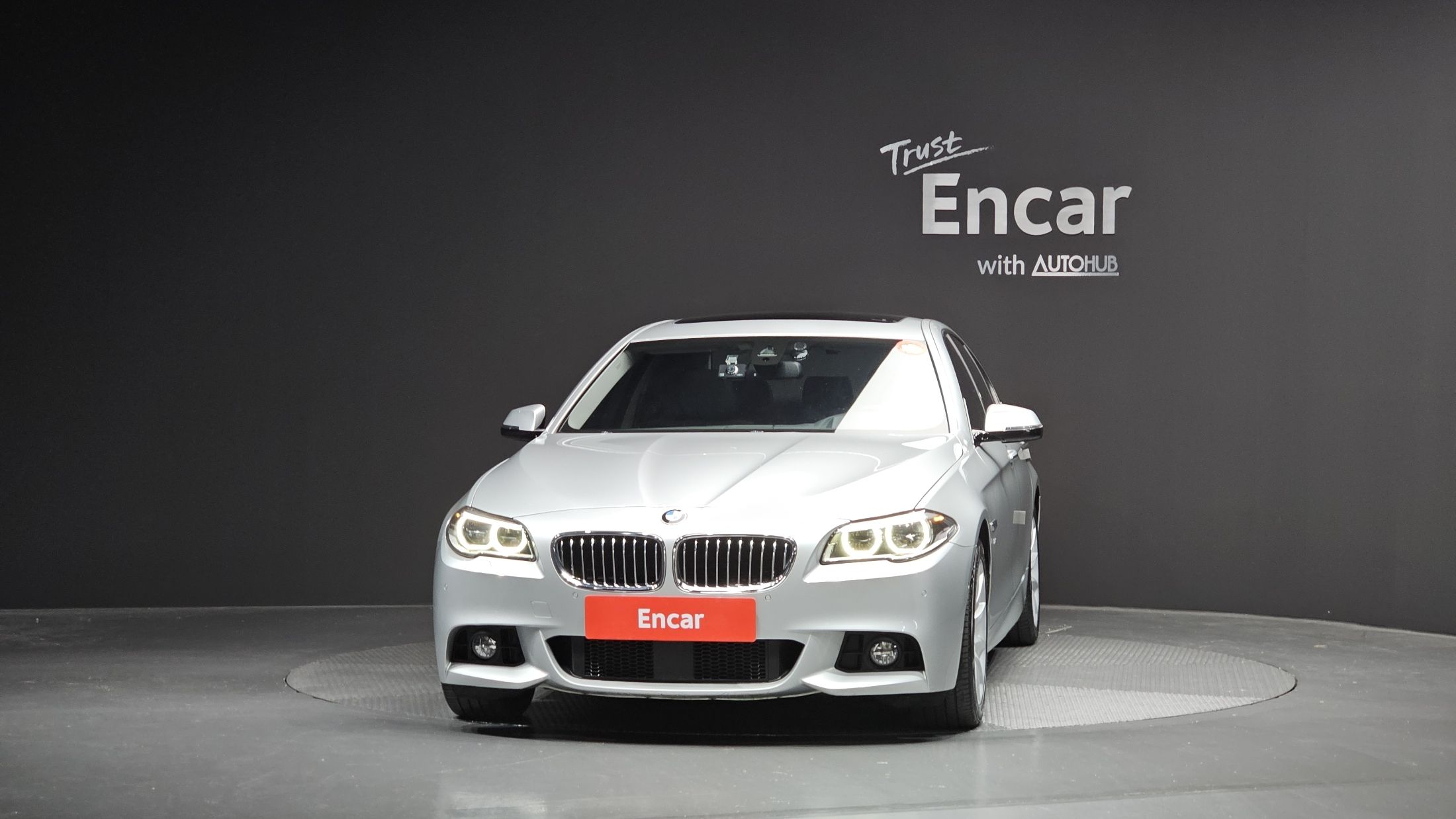 BMW 5-SERIES F10 2016