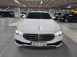 MERCEDES BENZ E-CLASS W213 2023