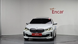 BMW 1-SERIES F40 2020