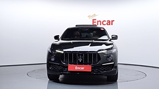 MASERATI LEVANTE 2019