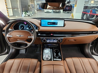 GENESIS G80 RG3 2022
