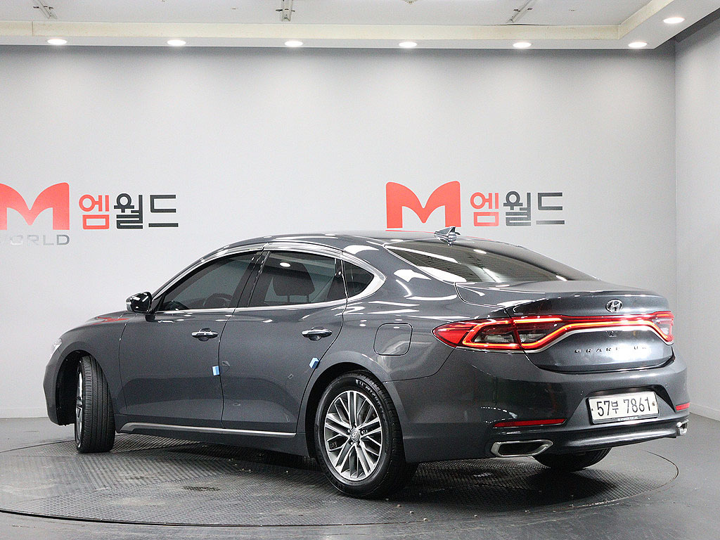 HYUNDAI GRANDEUR IG 2018