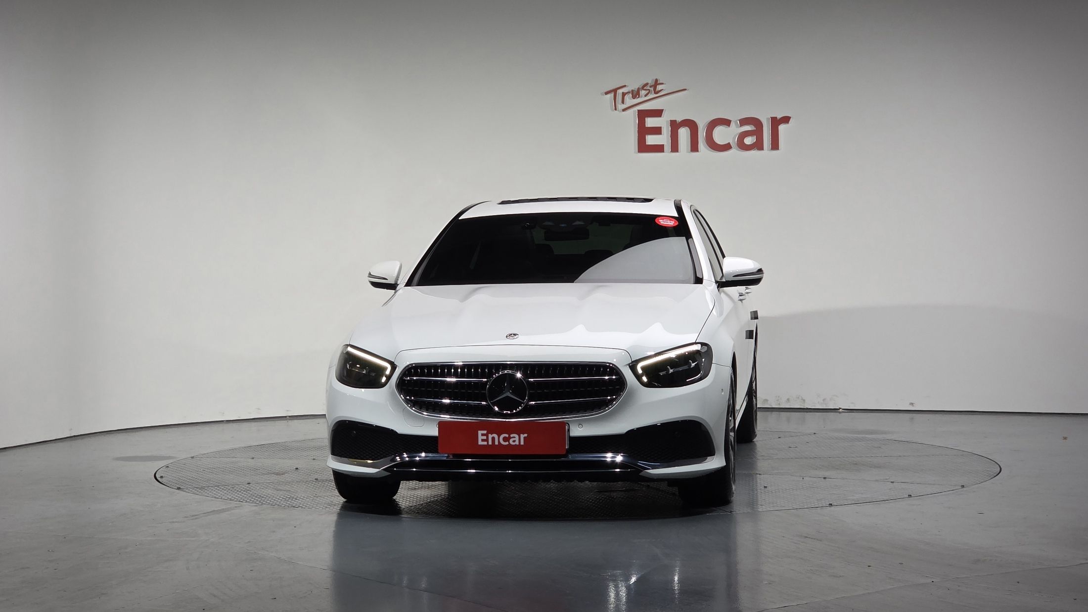 MERCEDES BENZ E-CLASS W213 2020