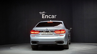 BMW 7-SERIES G11 2018