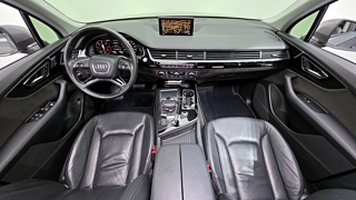AUDI Q7 4M 2016