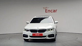 BMW 5-SERIES G30 2018