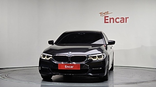 BMW 5-SERIES G30 2018