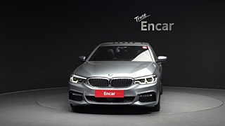 BMW 5-SERIES G30 2017