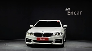 BMW 5-SERIES G30 2018