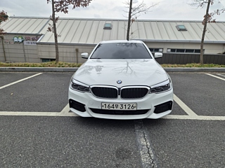 BMW 5-SERIES G30 2020