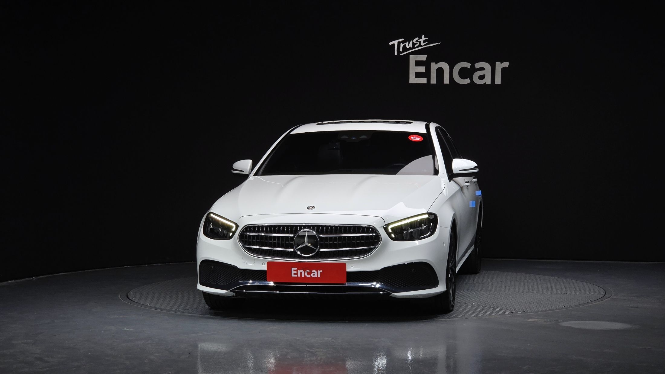 MERCEDES BENZ E-CLASS W213 2020