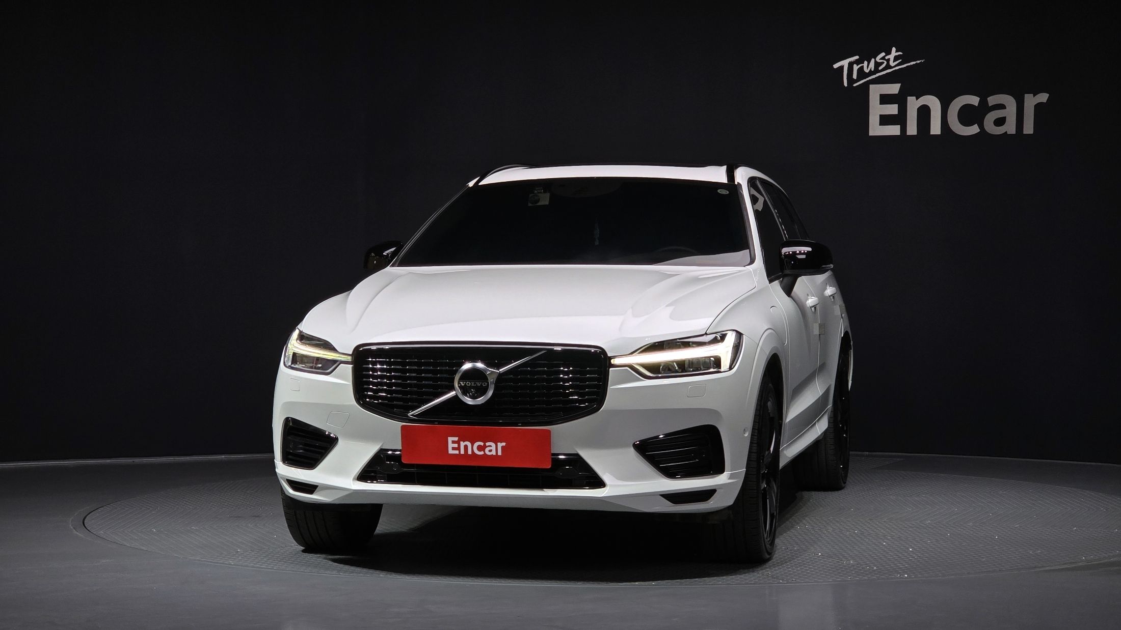 VOLVO XC60 2020