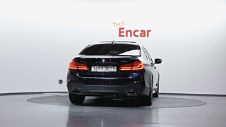 BMW 5-SERIES G30 2020