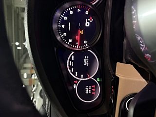 PORSCHE CAYENNE PO536 2023