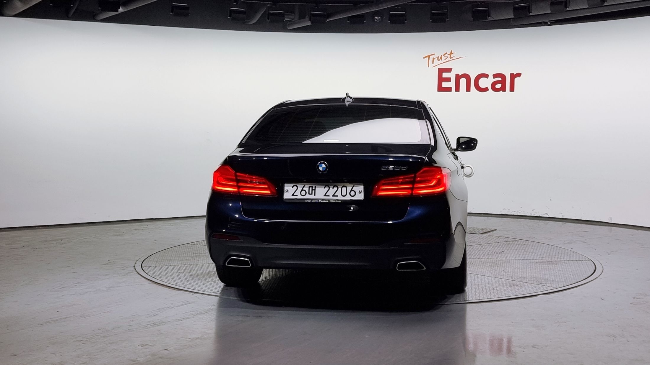 BMW 5-SERIES G30 2018