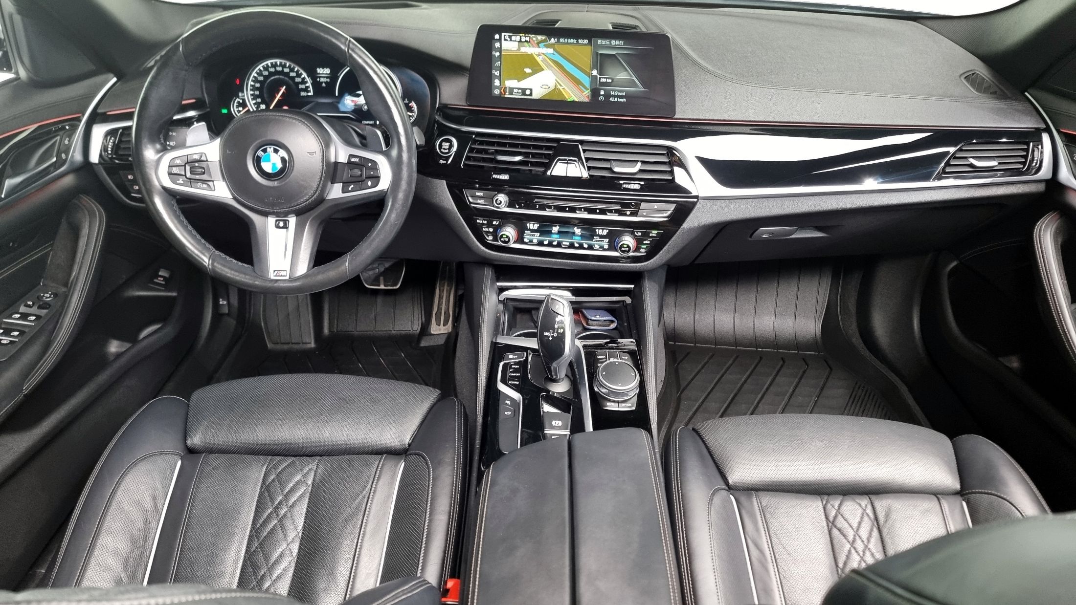 BMW 5-SERIES G30 2018
