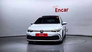 VOLKSWAGEN GOLF 2024