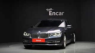 BMW 7-SERIES G11 2016
