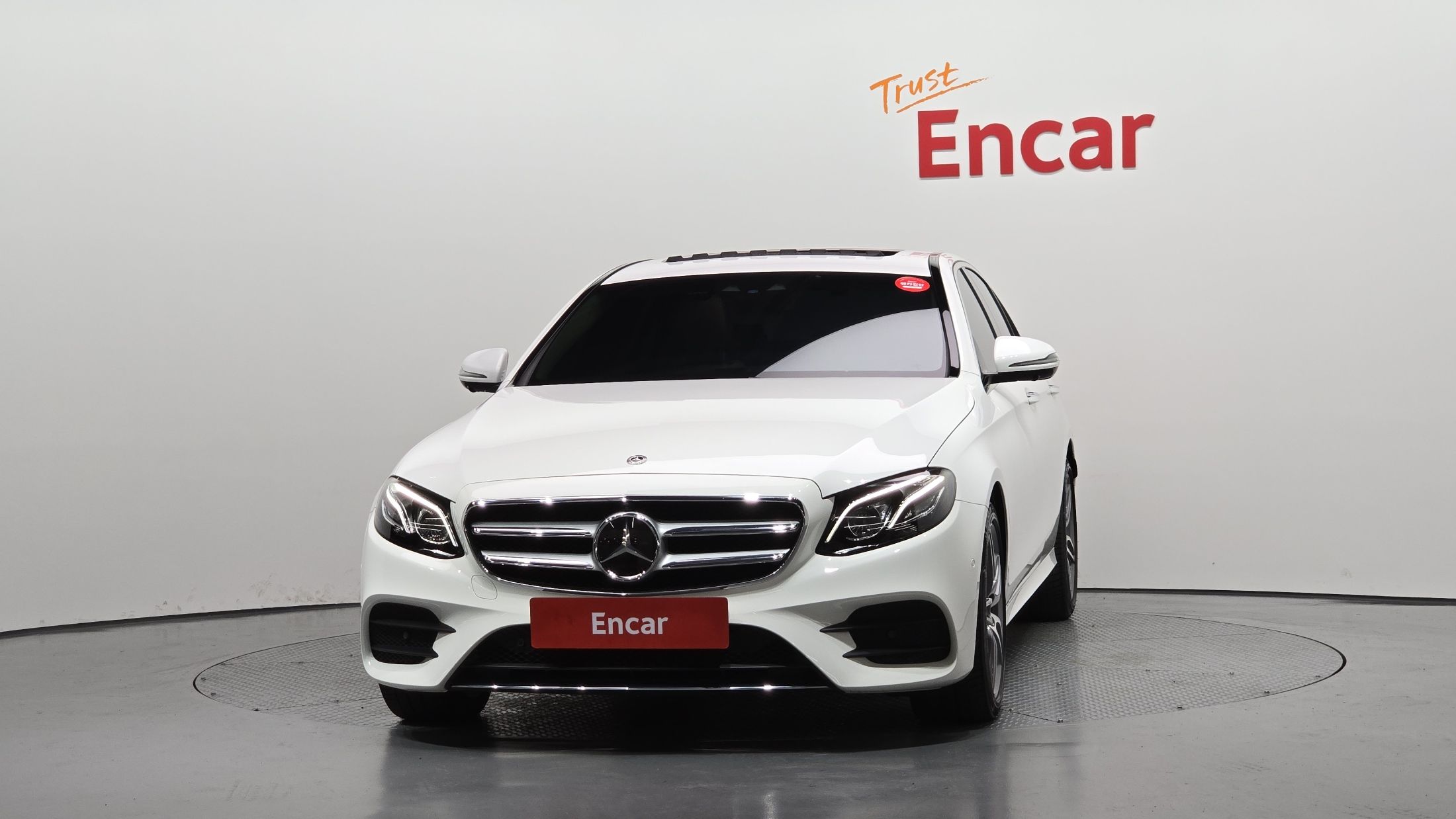MERCEDES BENZ E-CLASS W213 2020