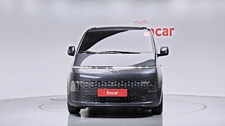 HYUNDAI STARIA 2023