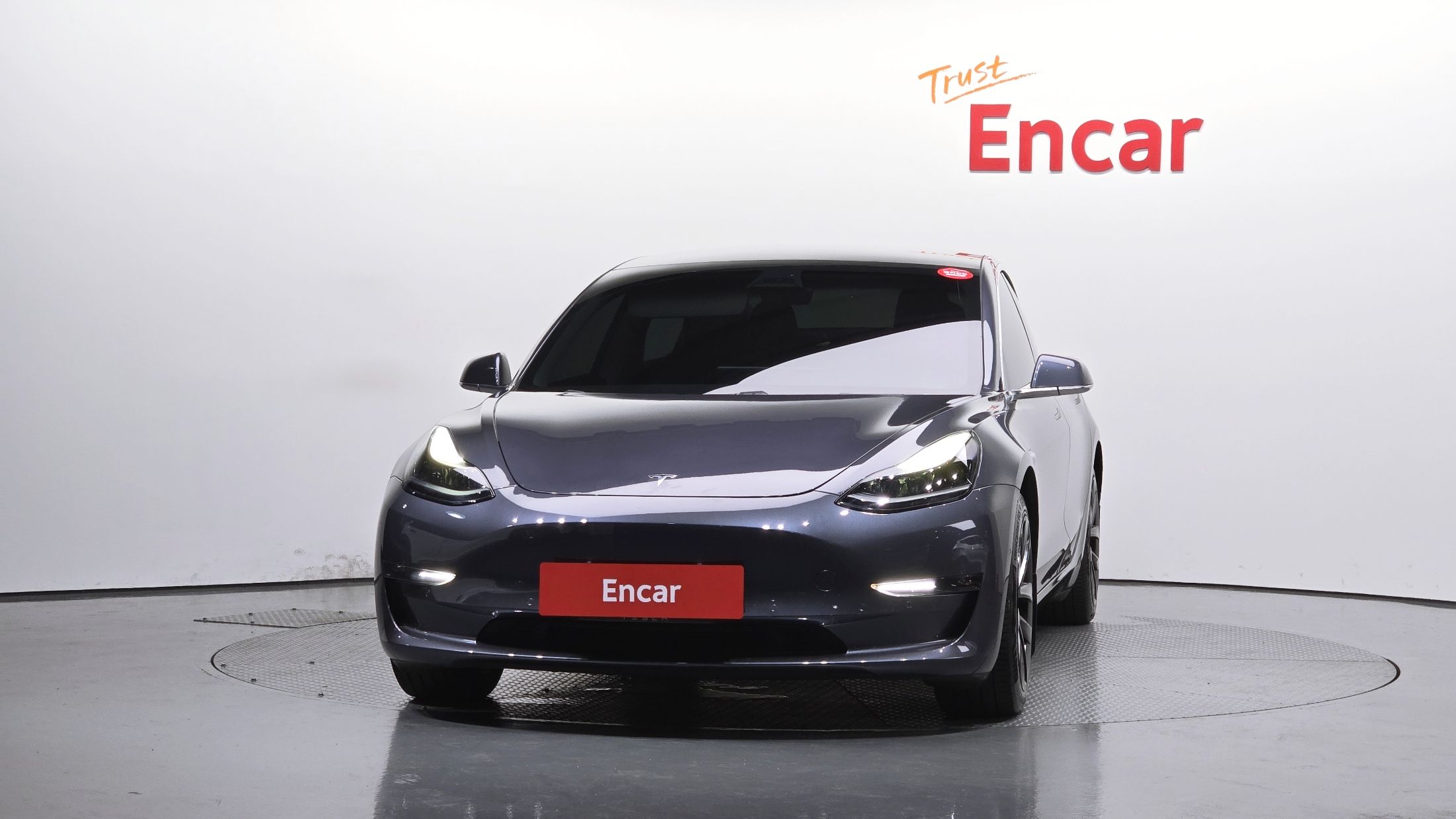 TESLA MODEL 3 2020