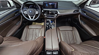 BMW 5-SERIES G30 2023