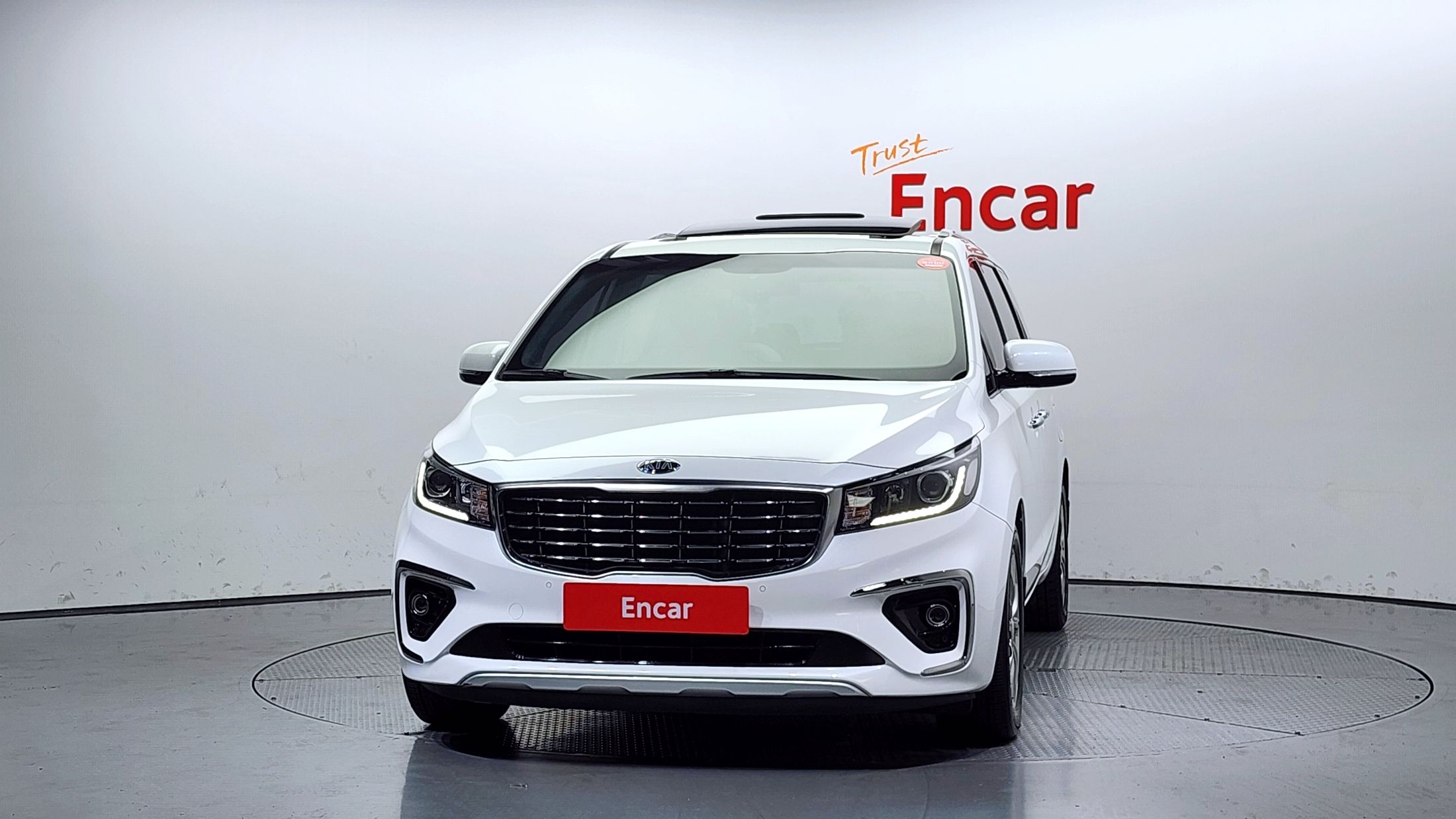 KIA CARNIVAL 2018