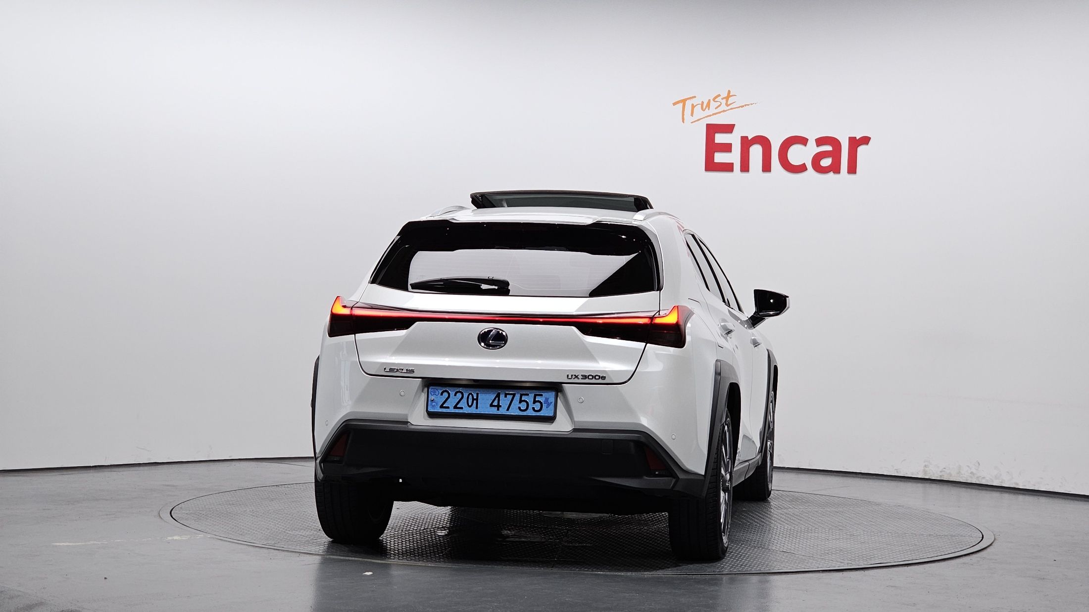 LEXUS UX300E 2022