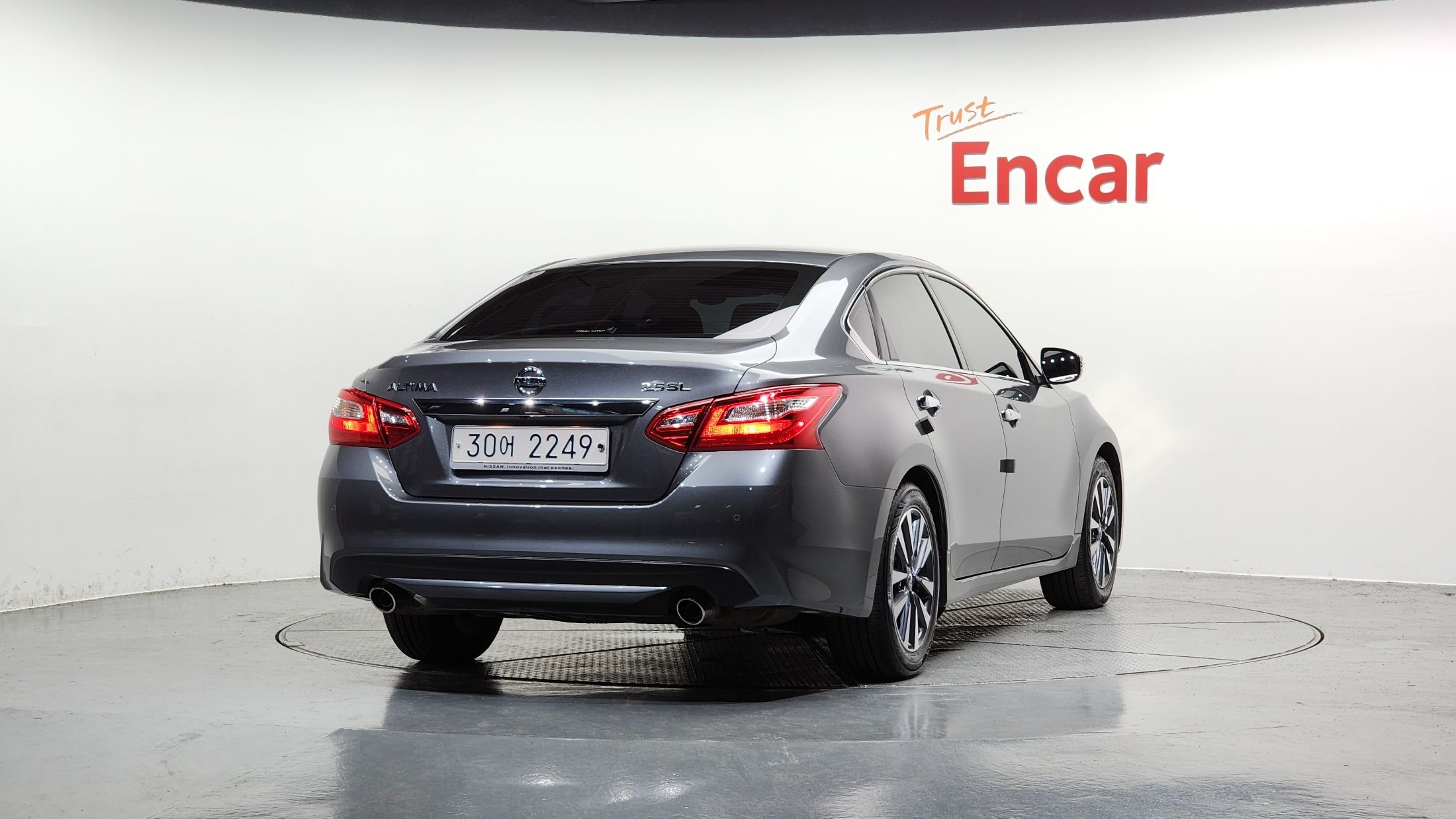 NISSAN ALTIMA 2017