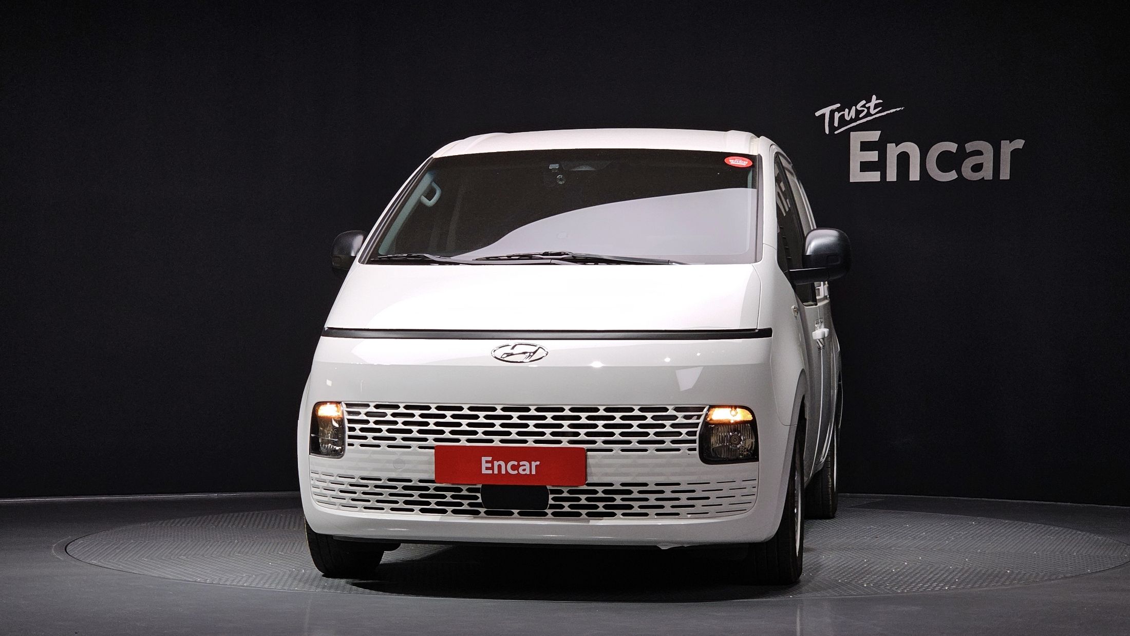 HYUNDAI STARIA 2021