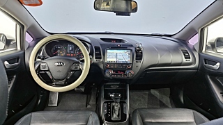 KIA K3 2016
