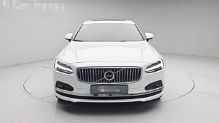 VOLVO S90 2024