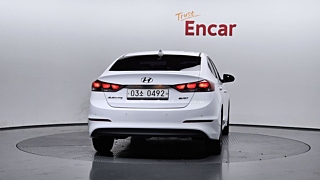 HYUNDAI AVANTE AD 2016