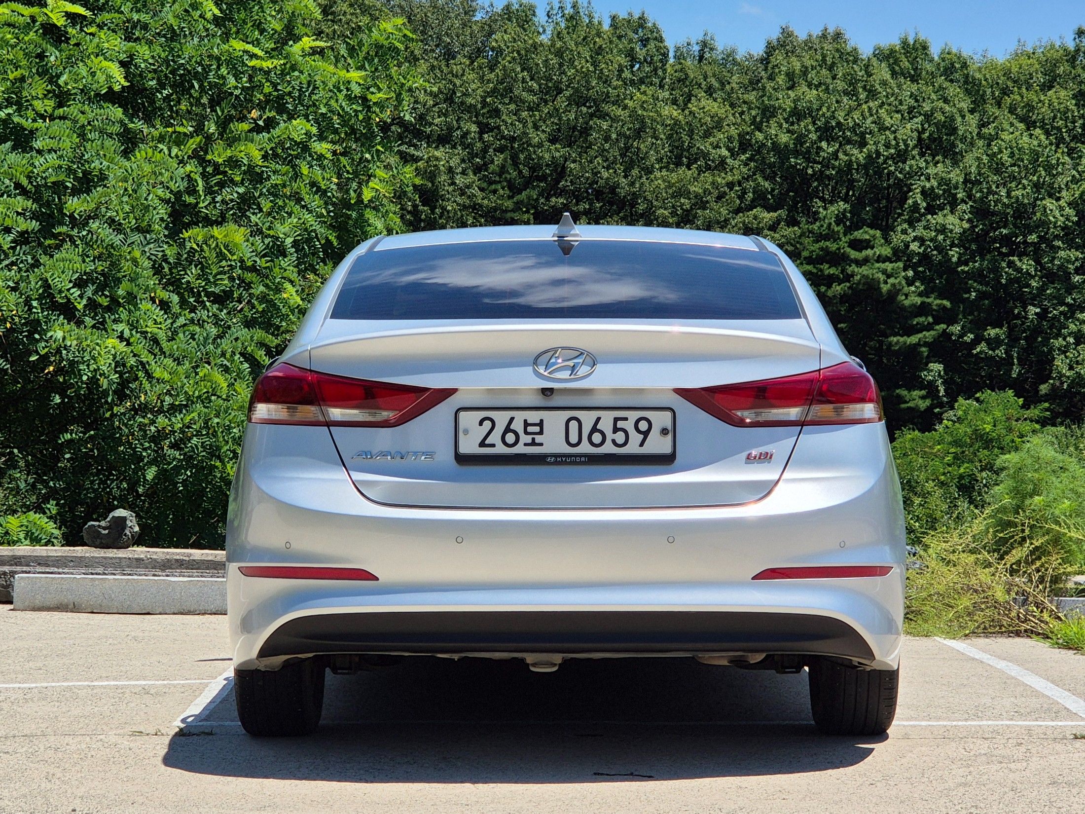 HYUNDAI AVANTE AD 2016