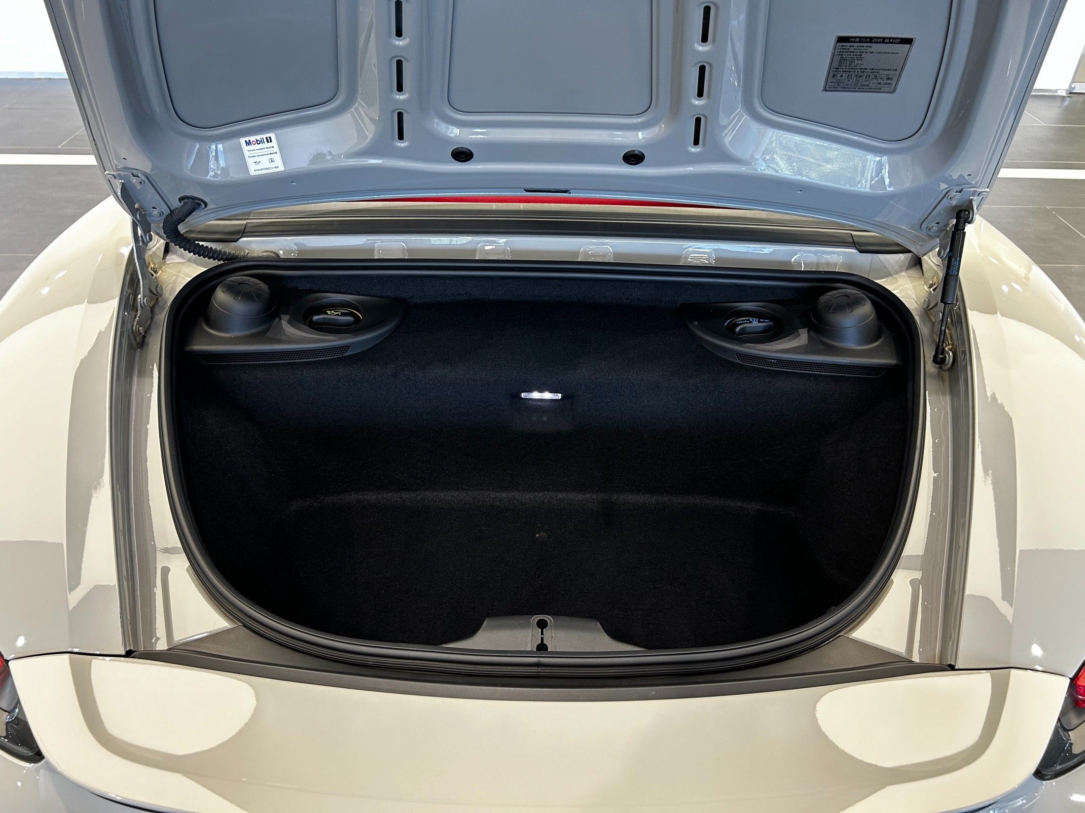 PORSCHE 718 BOXSTER 2020