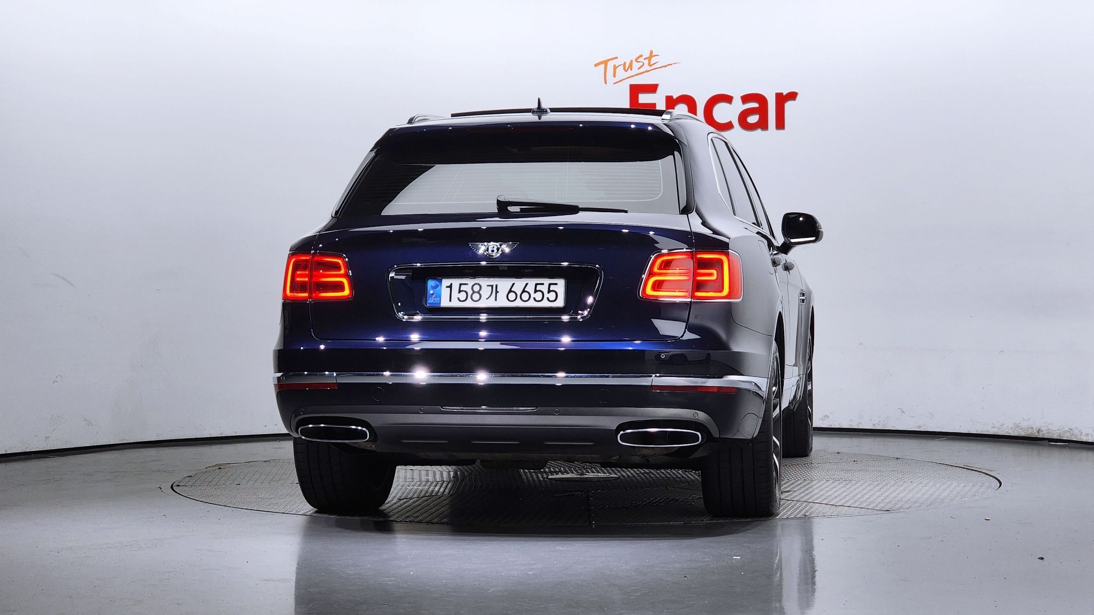 BENTLEY BENTAYGA 2017