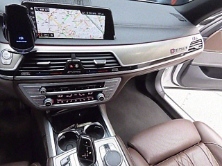 BMW 7-SERIES G11 2018
