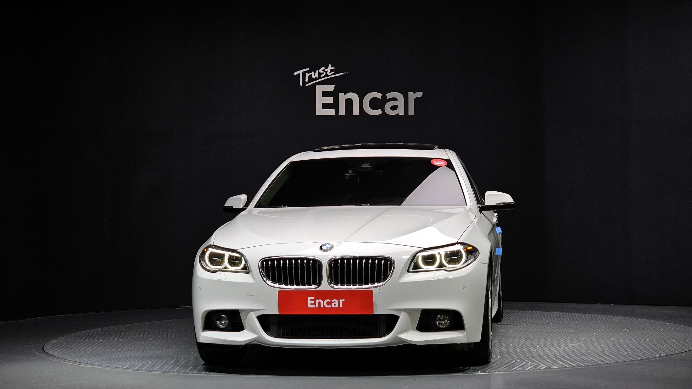 BMW 5-SERIES F10 2016