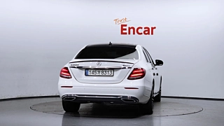 MERCEDES BENZ E-CLASS W213 2017