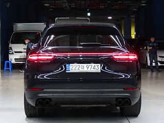 PORSCHE CAYENNE PO536 2021