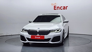 BMW 5-SERIES G30 2022