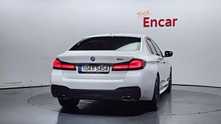 BMW 5-SERIES G30 2022