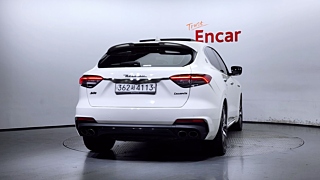 MASERATI LEVANTE 2019