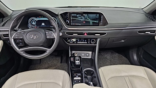HYUNDAI SONATA DN8 2019