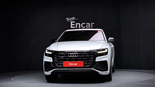 AUDI Q8 4M 2021