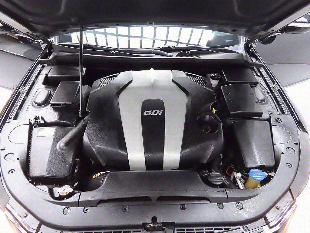 HYUNDAI GENESIS 2012