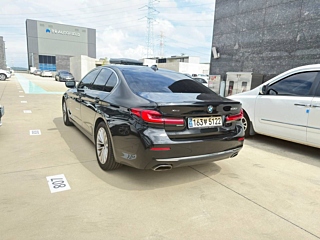 BMW 5-SERIES G30 2021